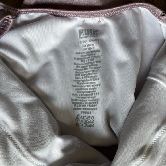 Victoria’s Secret PINK Ruffle Deep V‎ One Piece Lavender Swimsuit Size Small - Picture 4 of 4